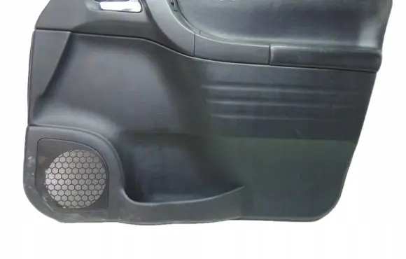 Opel Zafira A Front door card panel trim
