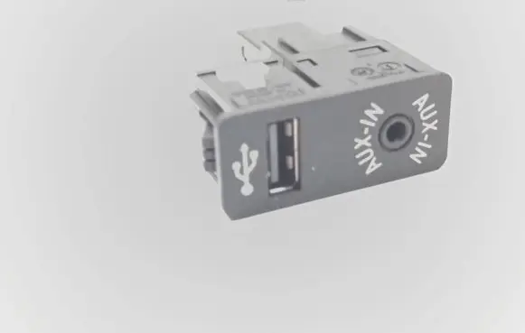 BMW 3 F30 F35 F31 AUX in-socket connector 9229247