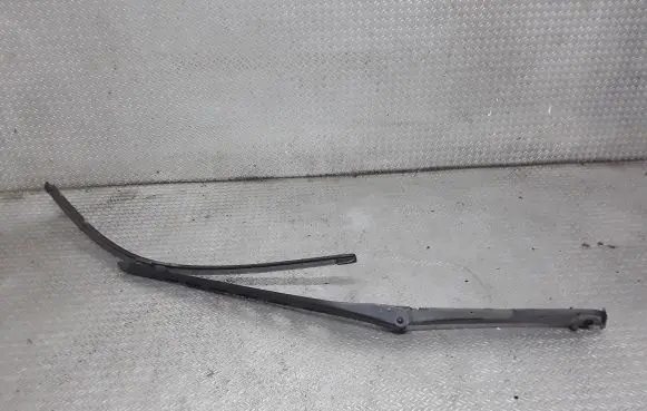 BMW 5 E60 E61 Windshield/front glass wiper blade 