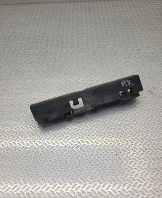 Audi A6 S6 C7 4G Front bumper mounting bracket 4G0853921B
