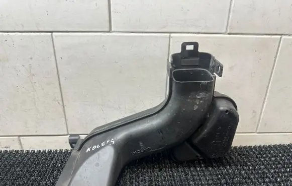 Renault Koleos II Intake resonator 5HA12