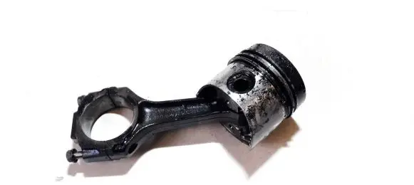 Renault Scenic I Piston with connecting rod