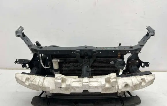 Nissan Qashqai Front bodywork piece 