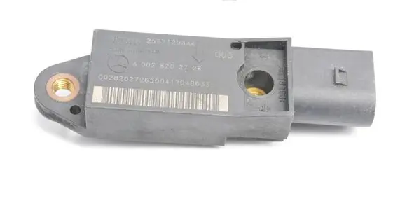 Mercedes-Benz CLS C219 Airbag deployment crash/impact sensor A0028202726