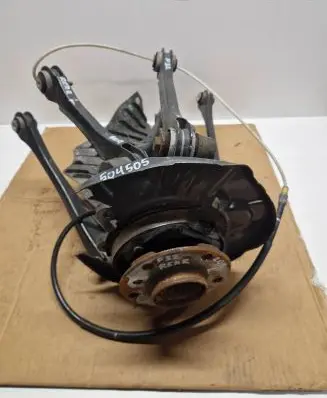 BMW 4 F32 F33 Rear wheel hub spindle/knuckle 6792517 2344729 6792519