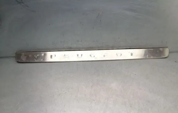 Peugeot 407 Front sill trim cover 9655486880