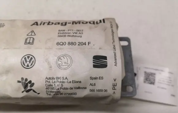 Seat Ibiza III (6L) Passenger airbag 6Q0880204F