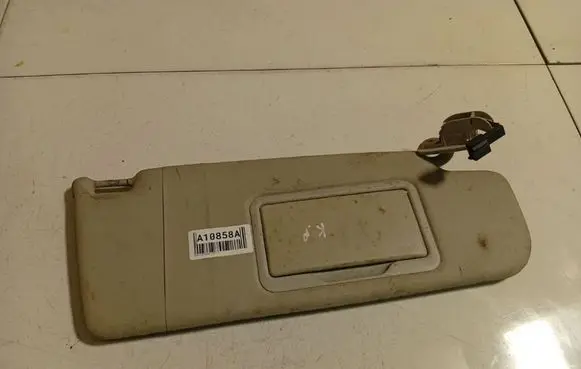 Volkswagen PASSAT B5 Sun visor 3B0857552