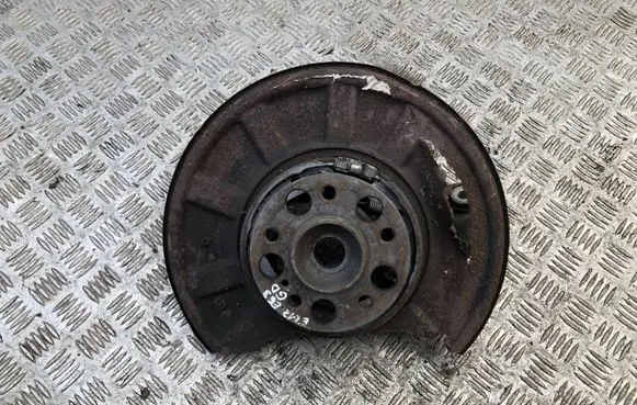 Mercedes-Benz E AMG W212 Rear wheel hub