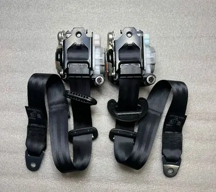 Toyota Proace Set of seat belts 98083793XX 98083794XX