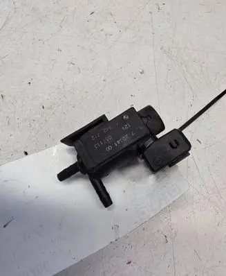 BMW 7 E65 E66 Turbo solenoid valve 72234100