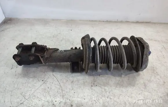 Mercedes-Benz GLK (X204) Front shock absorber with coil spring