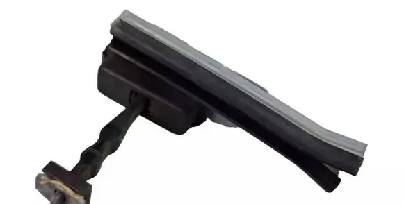 Peugeot 2008 I Rear door windshield rail 9805350480