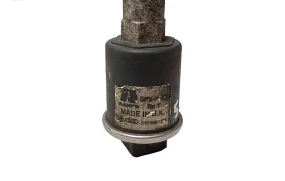 Air conditioning (A/C) pressure sensor