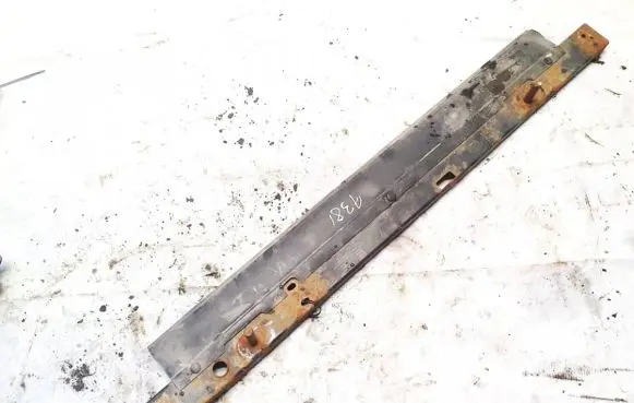 Chrysler Voyager Radiator support slam panel