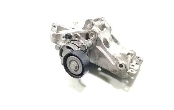 BMW 4 F36 Gran coupe Generator/alternator bracket 7619250 18095810
