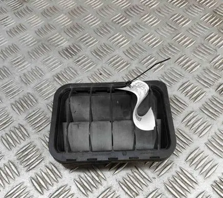 Mercedes-Benz SLK R171 Quarter panel pressure vent A2038300142