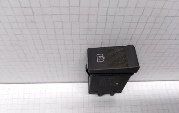 Audi 100 S4 C4 Windscreen/window heater switch 893941503