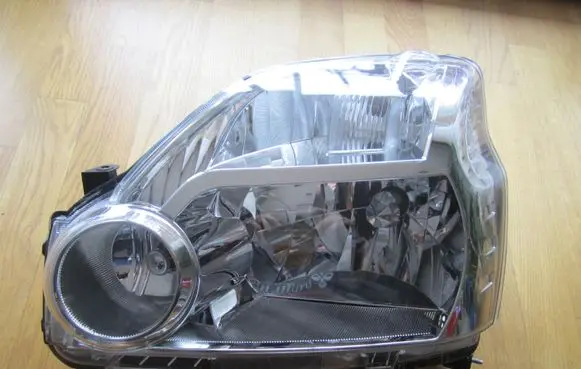 Nissan X-Trail T31 Headlight/headlamp