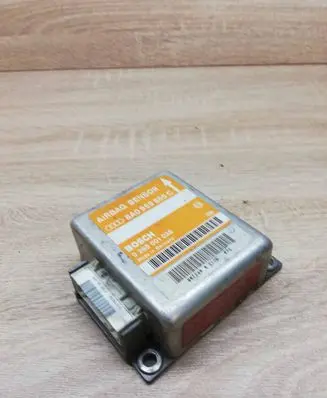 Audi A4 S4 B5 8D Airbag control unit/module 8A0959655C 0285001038