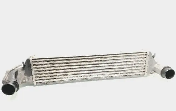 BMW 3 E46 Intercooler radiator 2246795 17512246795