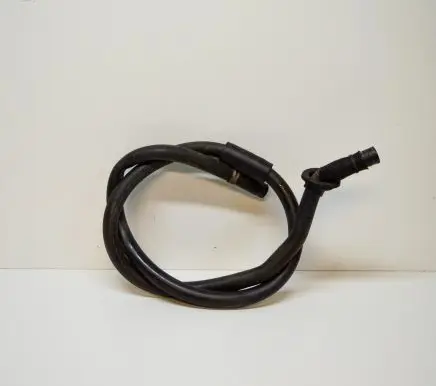 Tesla Model S Engine coolant pipe/hose 600735300G
