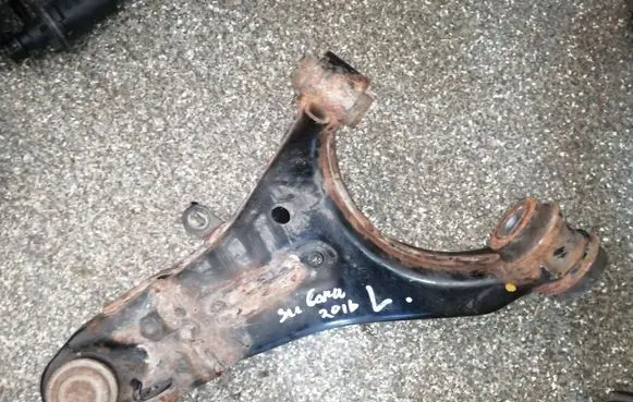 Subaru Legacy Rear upper control arm/wishbone G5723D