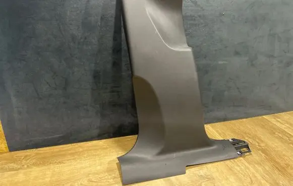 Porsche Macan (95B) (B) pillar trim (bottom) 95B867239 108638