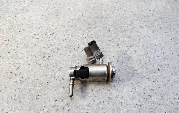 Mercedes-Benz C W205 AdBlue injector A0004904100AOP1043 A0004904100