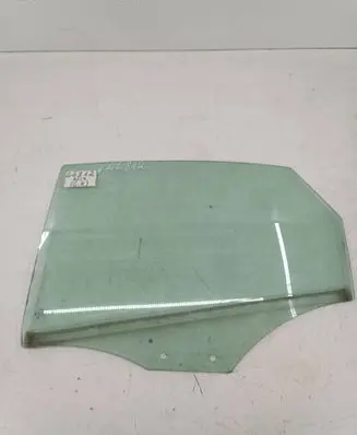 Rear door window glass