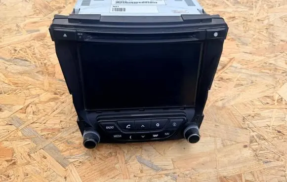 Hyundai i40 Radio/CD/DVD/GPS head unit 965603Z000