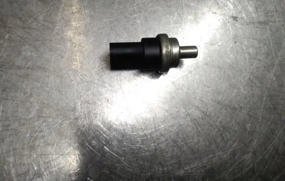 Coolant temperature sensor