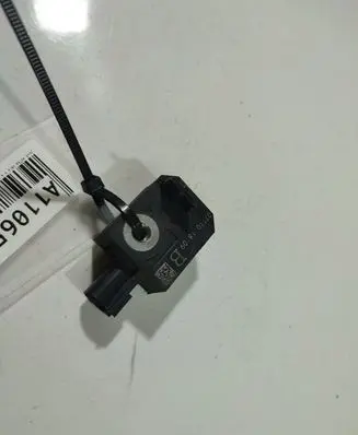 Opel Astra J Airbag deployment crash/impact sensor 13502577