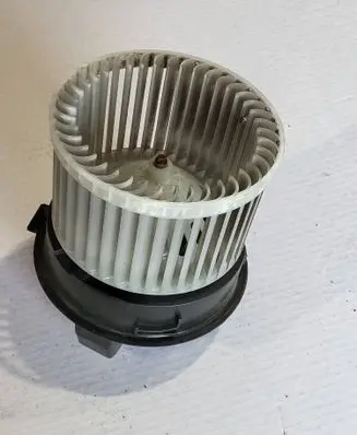 Peugeot 208 II Heater fan/blower 7015011001