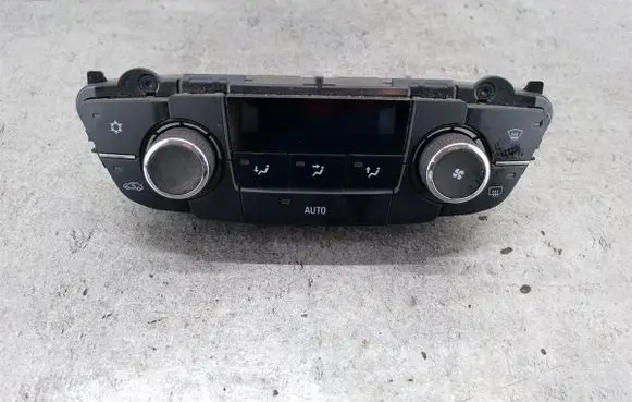 Opel Insignia A Climate control/heater control trim 13273095