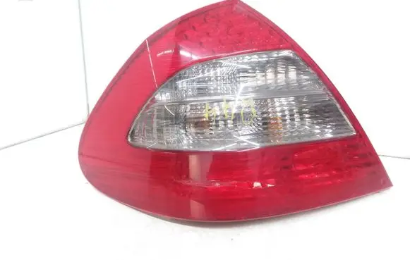 Mercedes-Benz E W211 Rear/tail lights 334609L WS95073J232