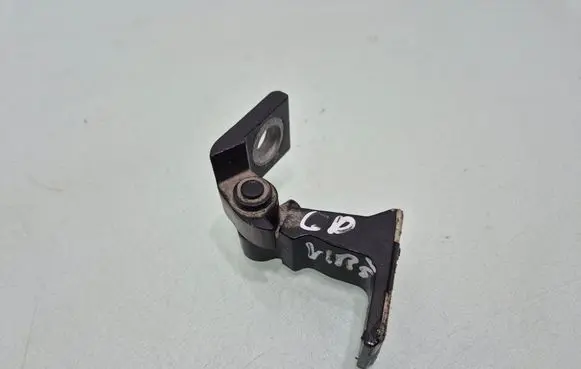 Porsche Macan (95B) Rear door upper hinge 