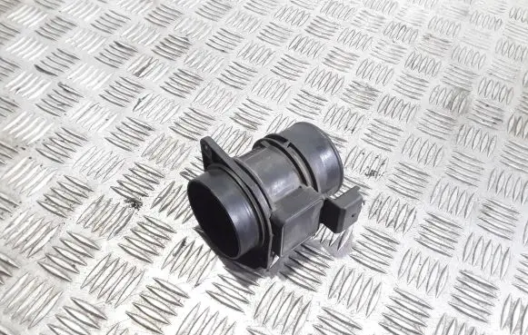 Renault Scenic I Mass air flow meter 7700109812 5WK9620