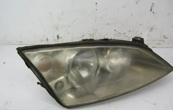 Ford Mondeo Mk III Headlight/headlamp 
