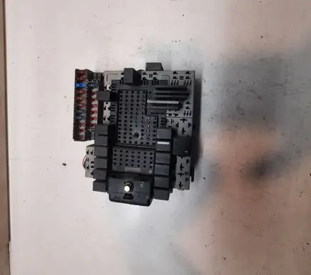 Volvo V70 Fuse module 000000863383 8645410 8645411