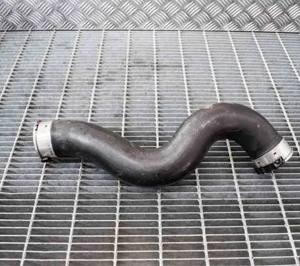 BMW 2 F22 F23 Intercooler hose/pipe 8513849