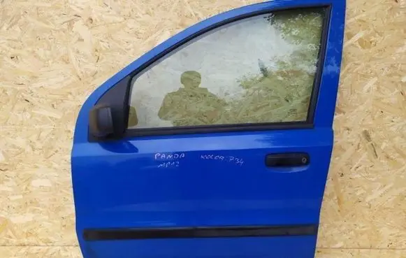 Fiat Panda II Rear door