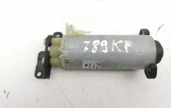 Porsche Cayenne (9PA) Seat adjustment motor 0130002531