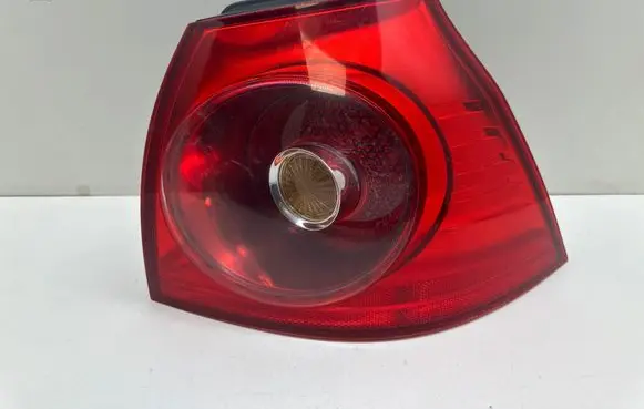 Volkswagen Golf V Rear/tail lights 1K6945096Q