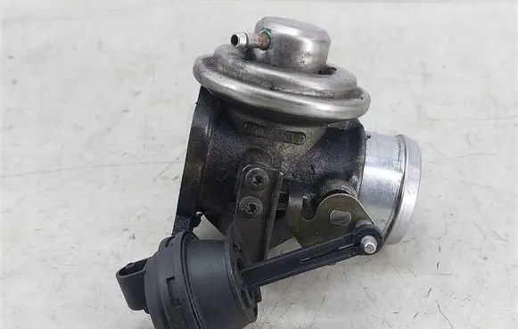 Audi A3 S3 8L EGR valve 