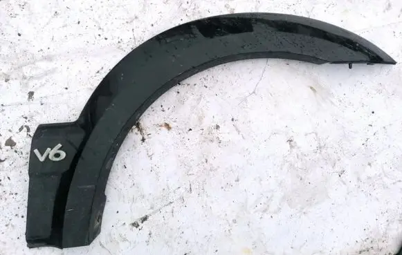 KIA Sorento Front arch trim 877213E001 87721-3E001