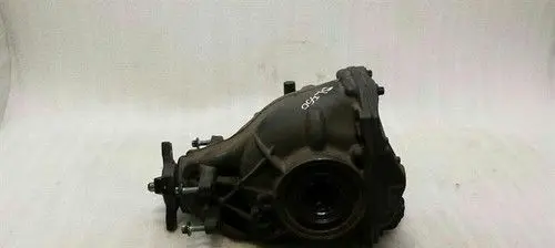 Mercedes-Benz SL R230 Rear differential/diff mount bracket A2193502014