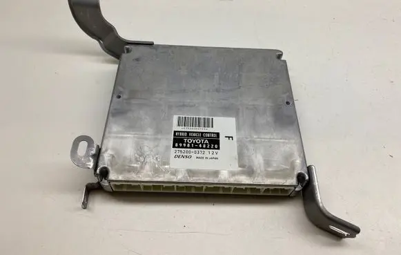 Lexus RX 330 - 350 - 400H Engine control unit/module 8998148220 27520048220