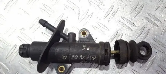 Ford Mondeo MK I Clutch master cylinder 94bb7a543aa 94bb-7a543-aa