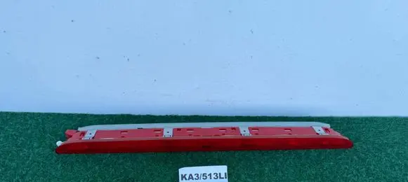Volkswagen Touareg II Third/center stoplight 7P6945087B